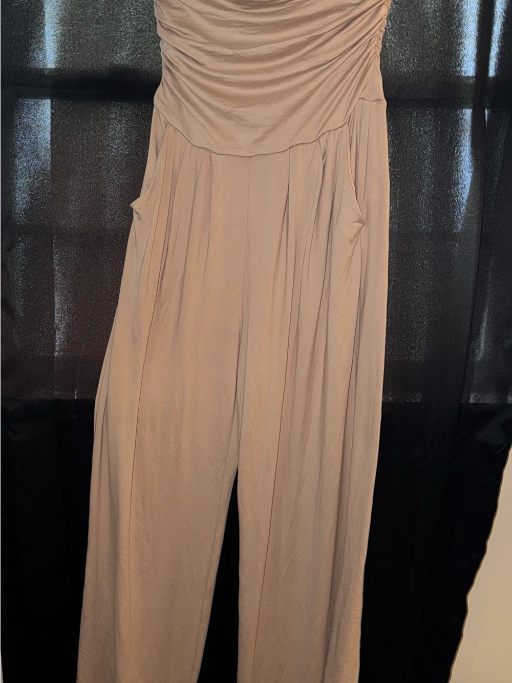 Heart Hips Strapless Wide-Leg Jumpsuit in Taupe Beige
